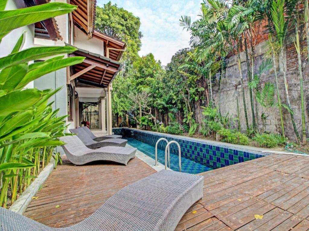 Capital O 91300 Sunny Side Villa Seminyak  Exterior photo